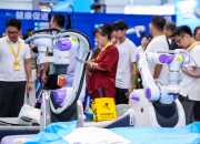 在深圳龙岗机器人技能大赛看产业“上岗”之路