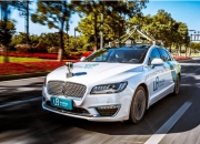 文远知行发布全新量产Robotaxi 车型GXR