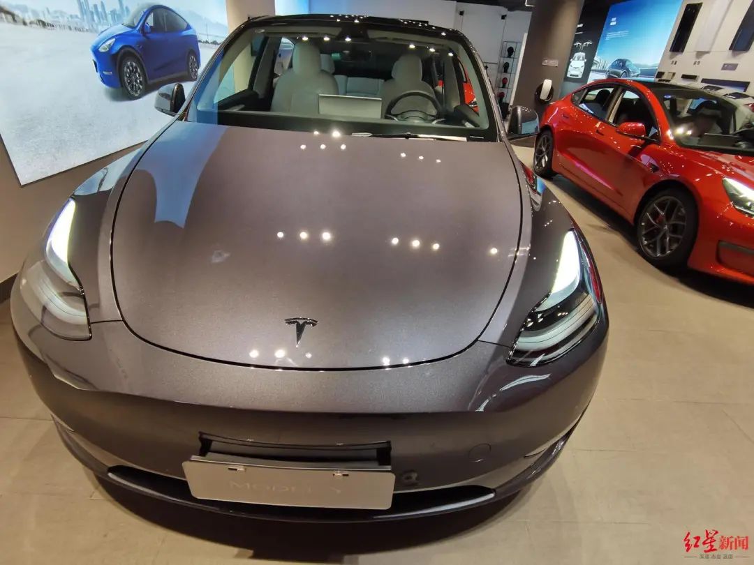 突发！存在安全隐患，特斯拉在中国召回超168万辆汽车！股价大跌，市值不到1个月蒸发1.5万亿元，马斯克“押宝”自动驾驶？