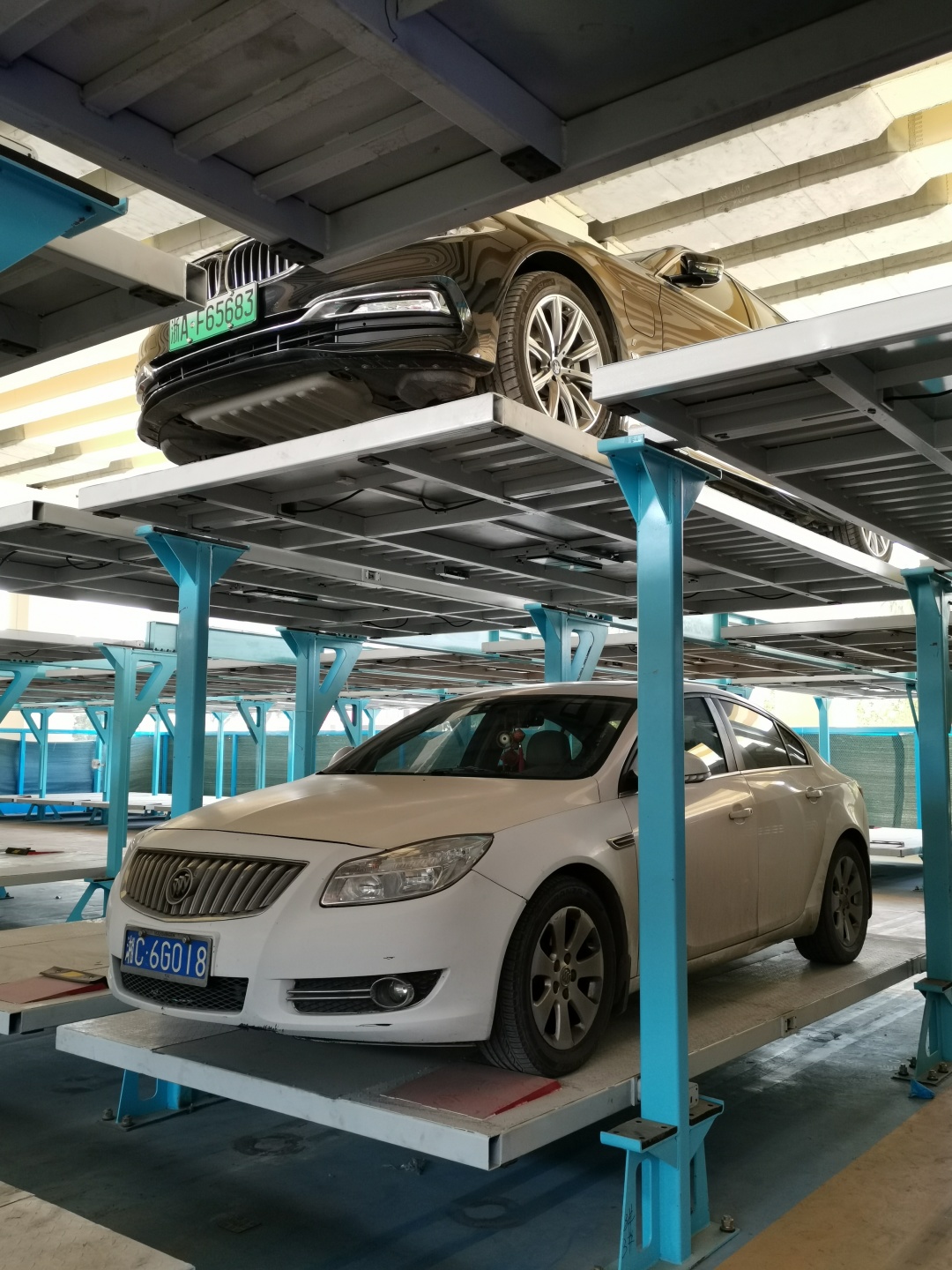 立体停车场行业市场深度分析及发展规划咨询_拥有“如意行”驾乘险，出行更顺畅！,人保护你周全