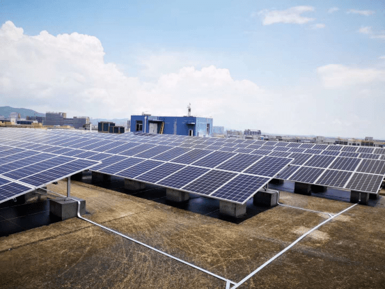 清源股份： 公司自持电站中自发自用项目的容量为130MW