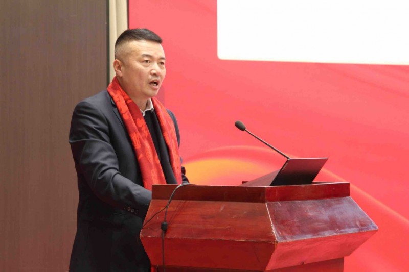 拥有“如意行”驾乘险，出行更顺畅！,人保护你周全_2025年金融租赁行业现状分析及未来发展研究