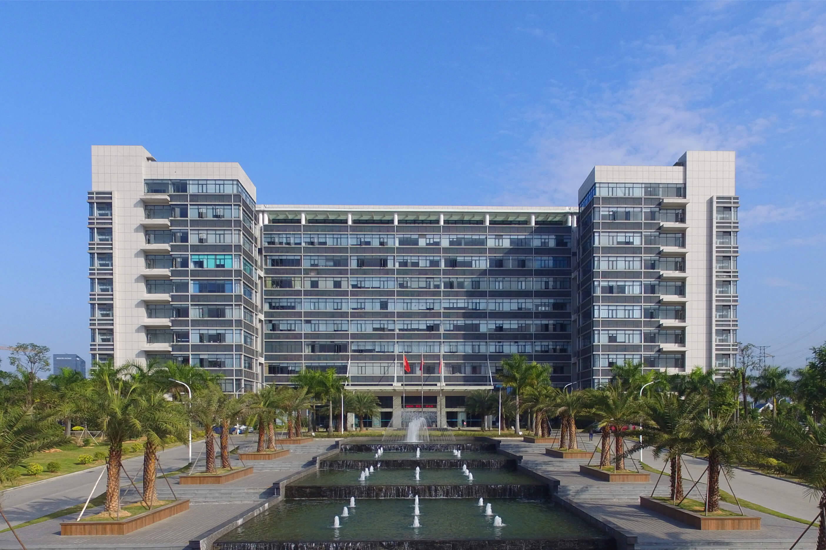高盟新材参股企业鼎材科技的“高性能光刻胶产品开发及产业化项目”通过验收