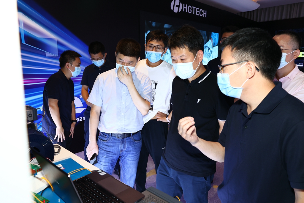 广合科技：有向客户提供800G光模块PCB产品研发和样品制作