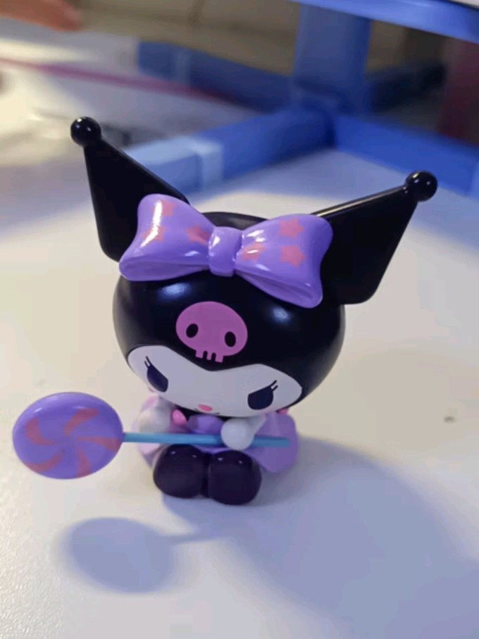 名创优品：正对以TOP TOY品牌运营的潮流玩具业务分拆上市可能性进行初步评估