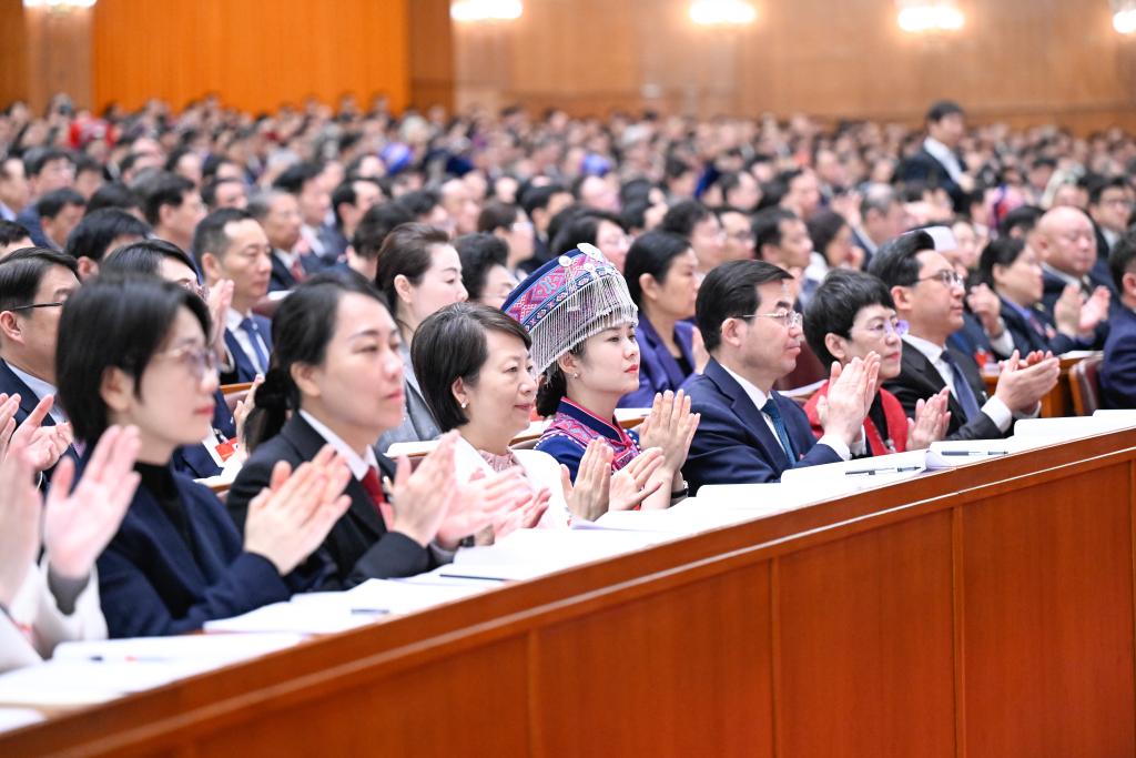 新华鲜报丨中国深渊科考，走向世界！