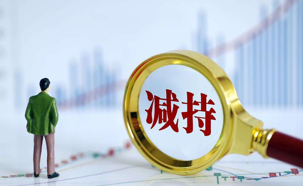 安联锐视董秘申雷减持3000股，减持金额11.15万元
