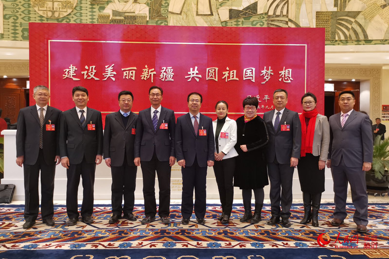 安德利：实控人之一王安向其女王萌转让所持BVI平安90%股权