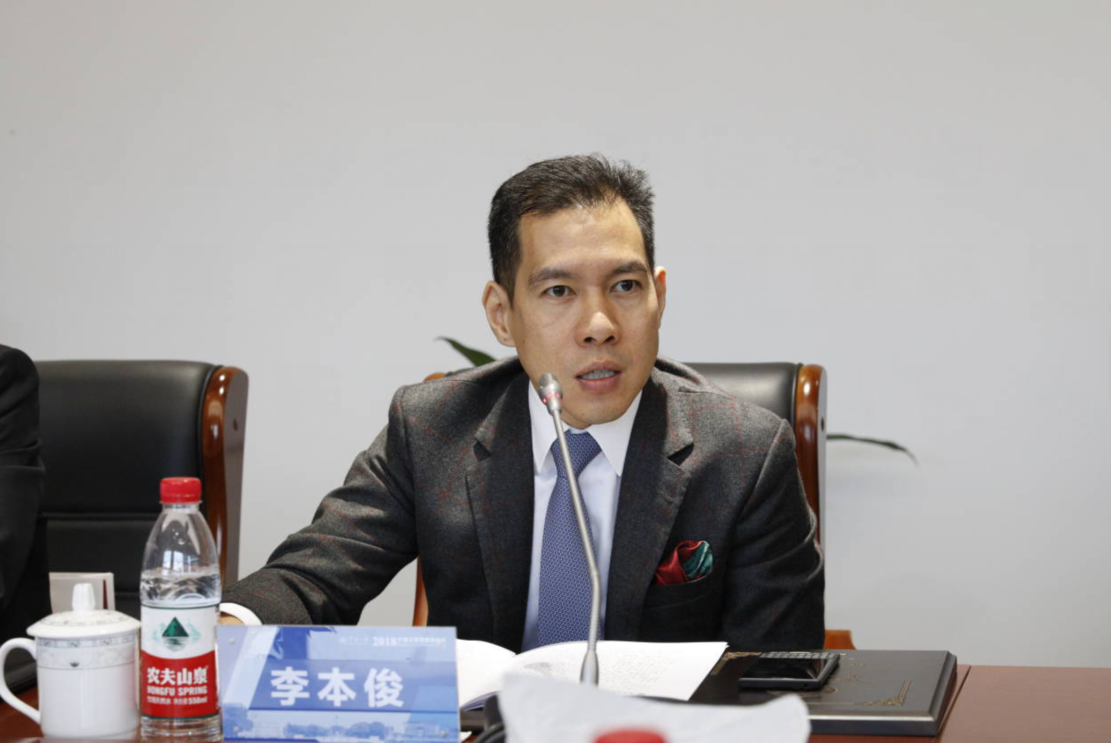 旗滨集团：4月21日召开董事会会议