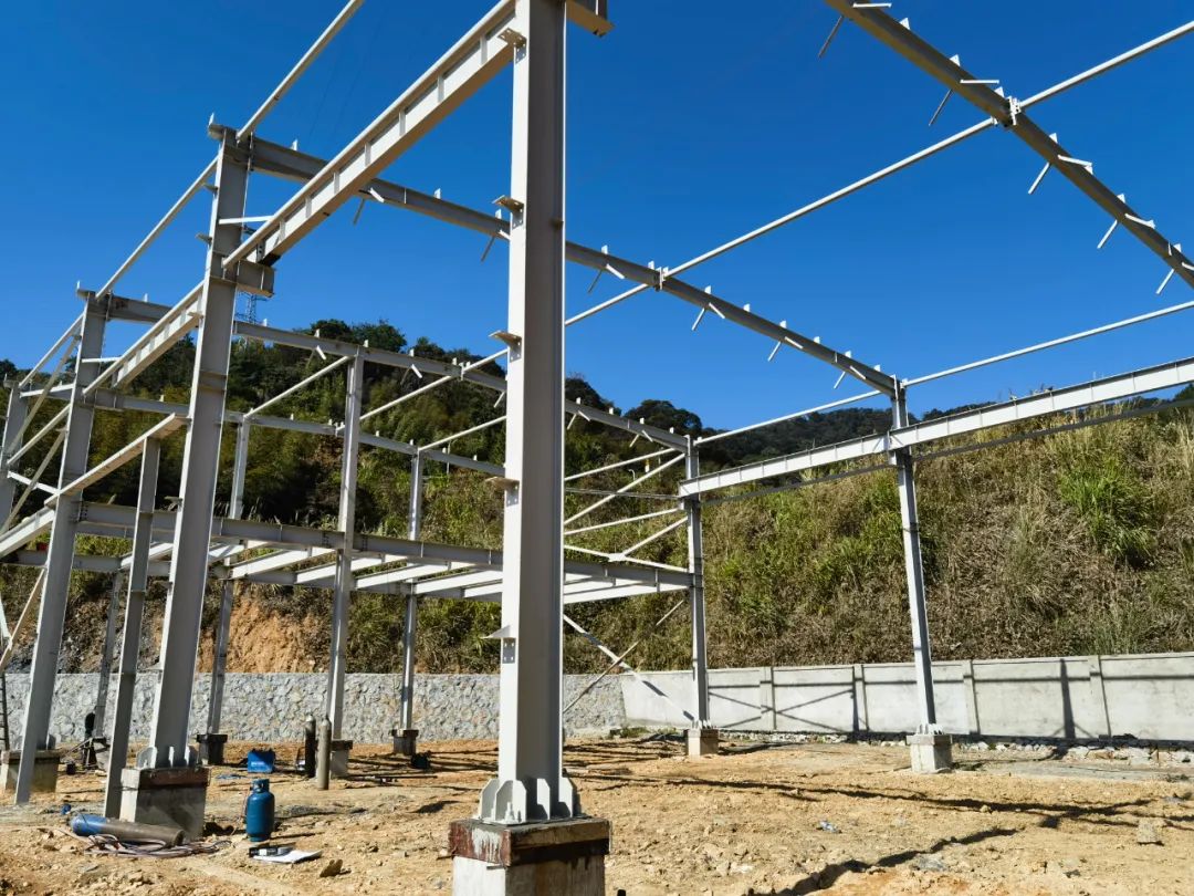 恒辉安防：公司目前在手订单充足，正加快推进产线建设与投产进度