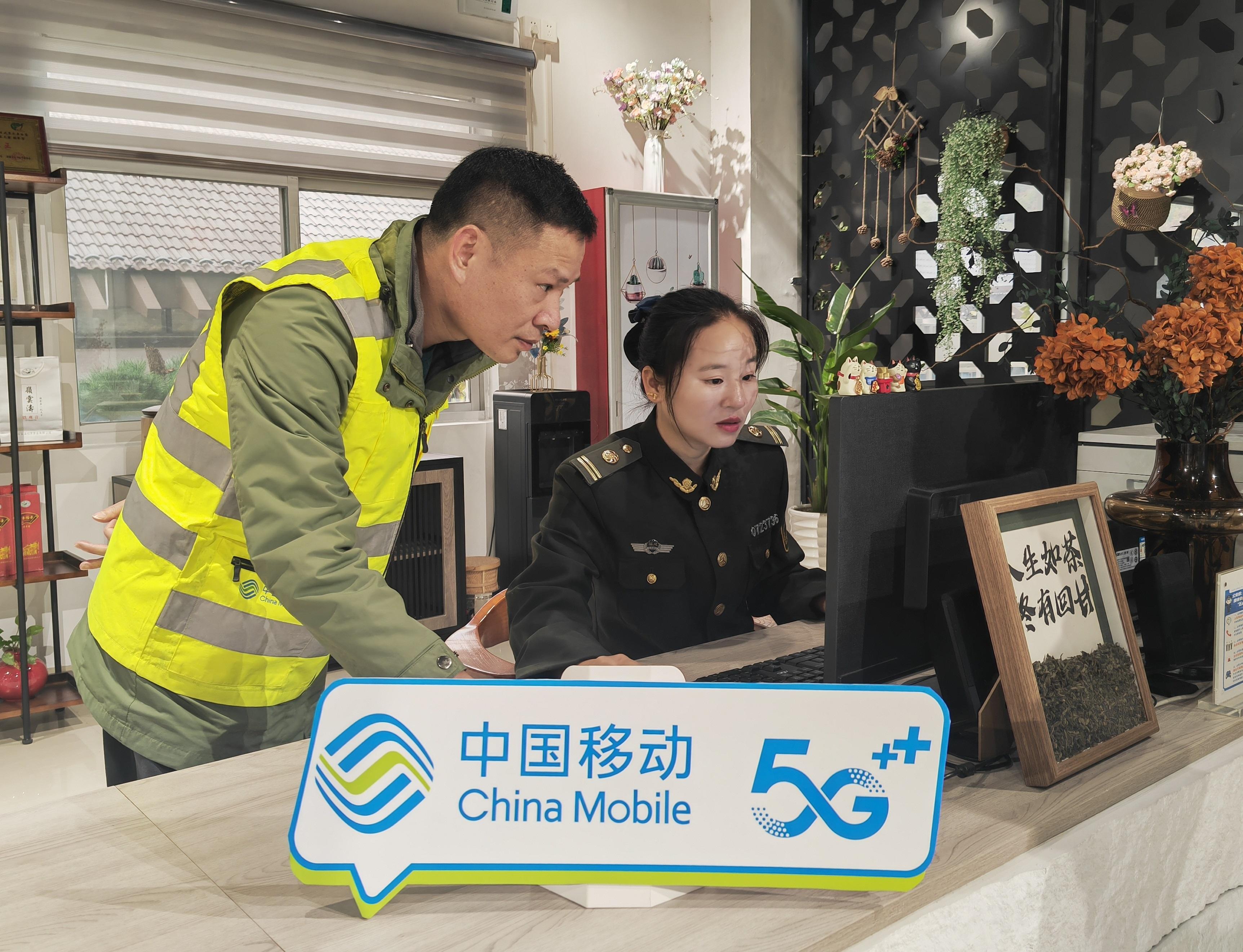 霍尔木兹海峡关闭两月：广交会挤爆！微电网、海上风电、家储需求激增