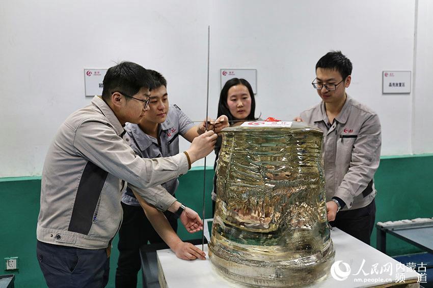 晶盛机电获得实用新型专利授权：“一种降低单晶炉功耗的热场结构”