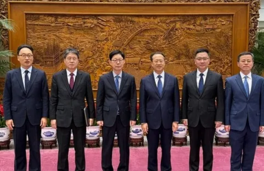第十一次中英战略对话在北京举行