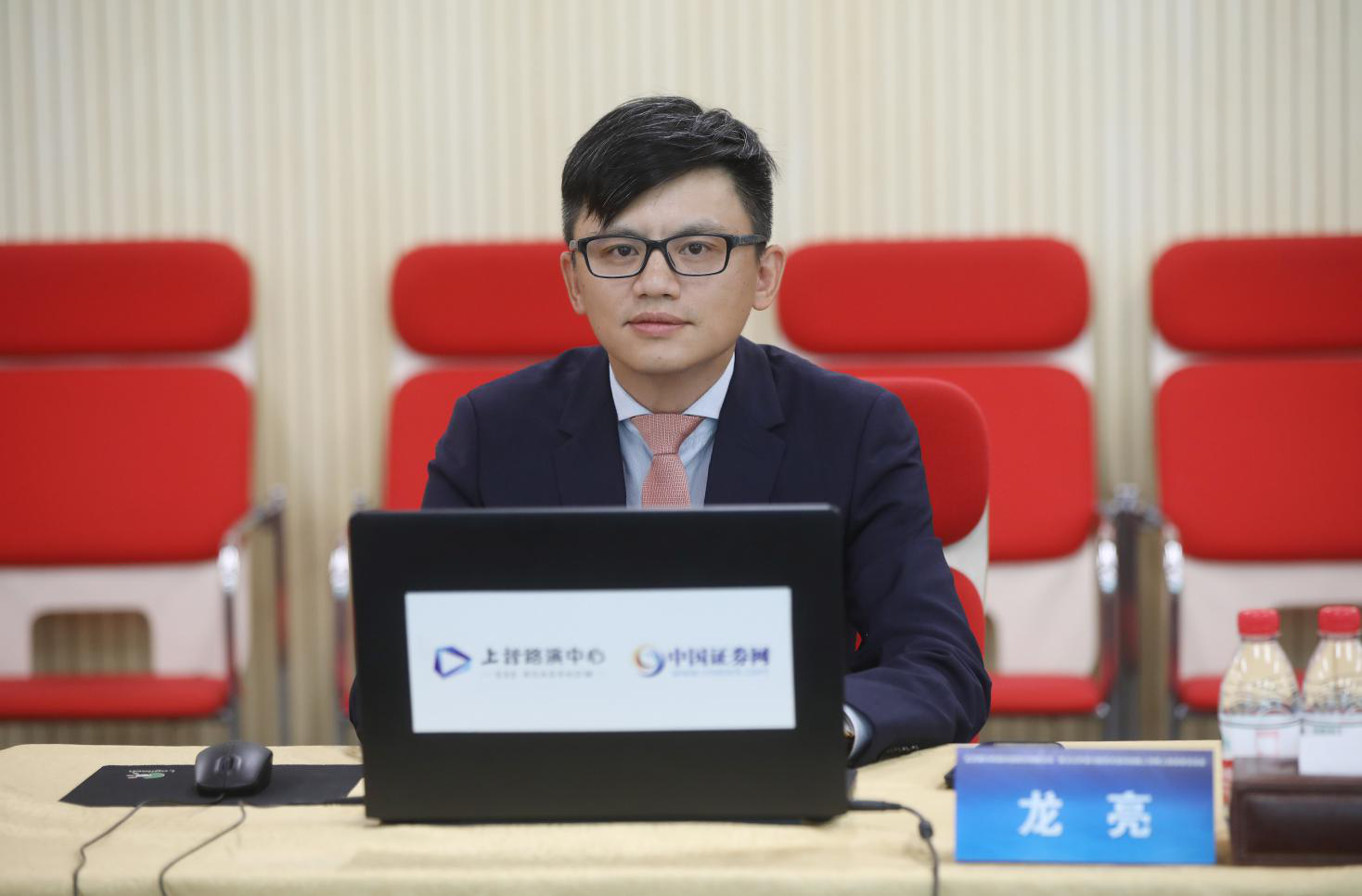 浩物股份：公司投资者电话始终保持畅通
