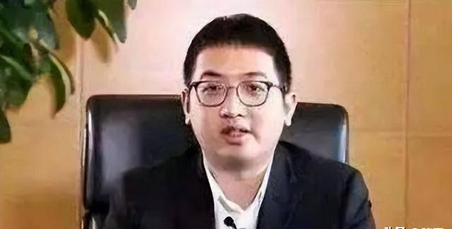 西部证券两保代因历史违规被罚，去年营收逆势下滑，债务规模突破700亿大关