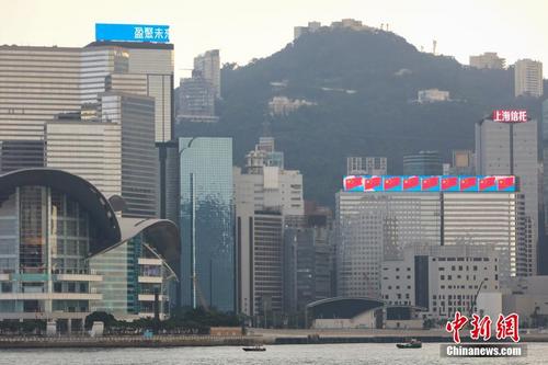 “两个市场都在涨”!香港金管局余伟文最新发声:香港金融桥梁角色将更重要